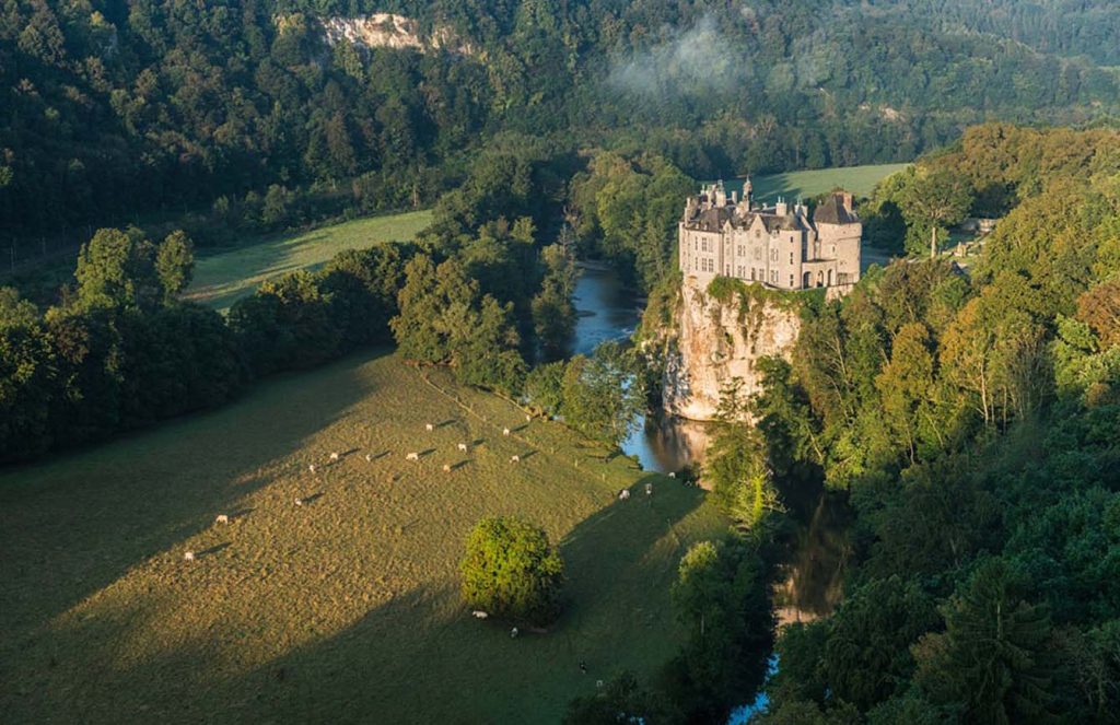 Die Ardennen entdecken: Mystische Wälder und atemberaubende Ausblicke