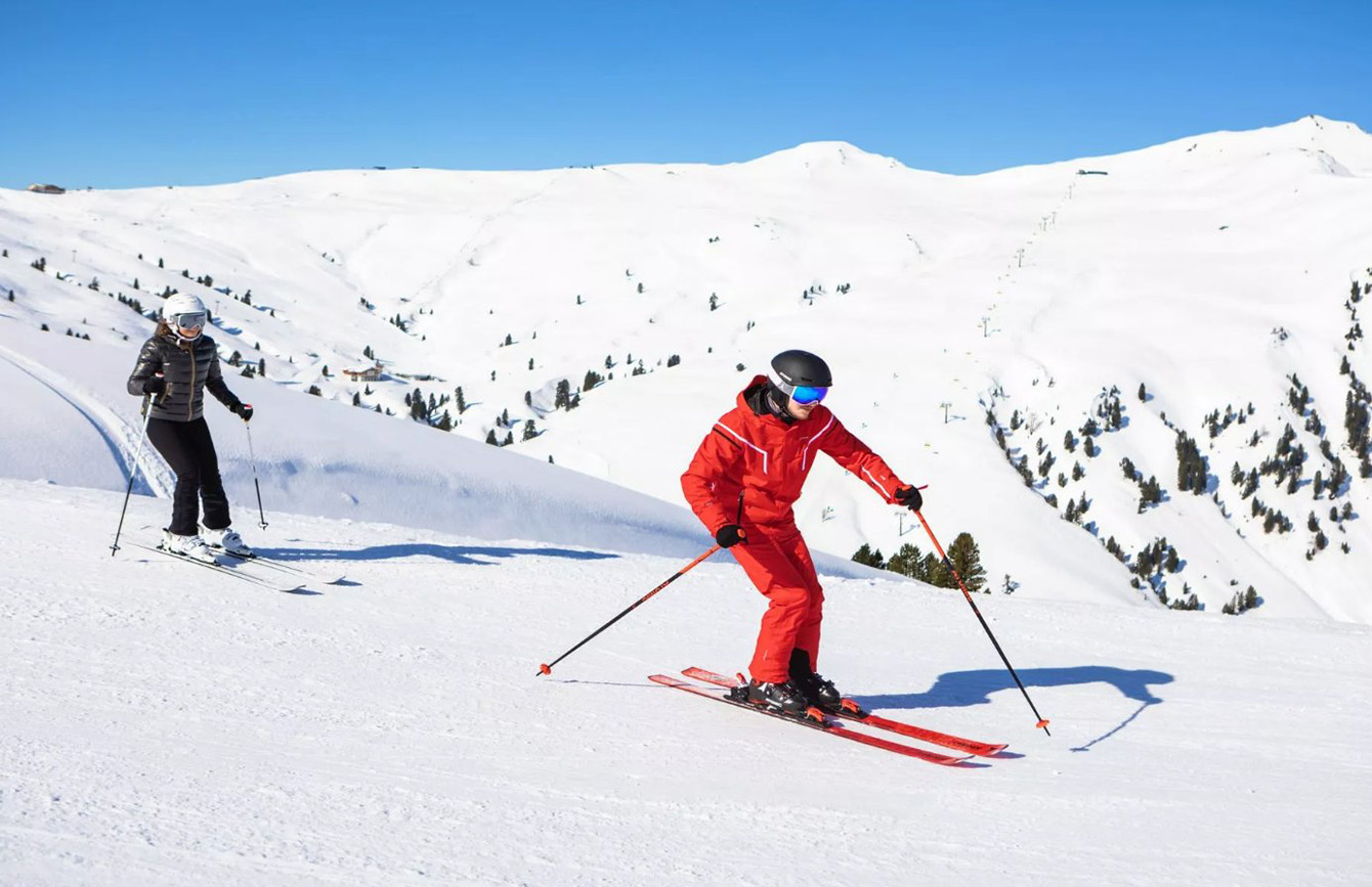 Skifahren in Hattgenstein: Pistenvergnügen in den verschneiten Hügeln genießen